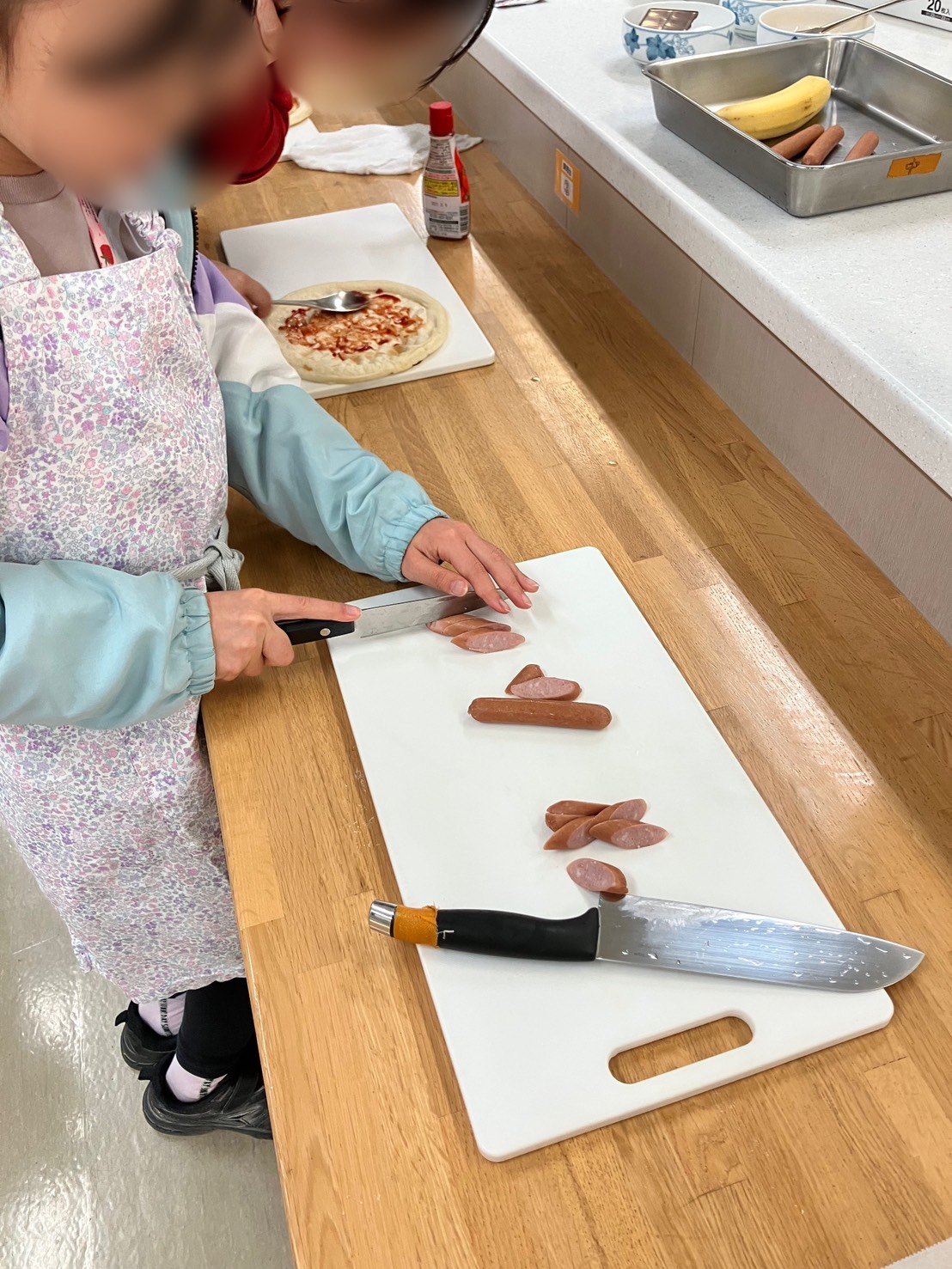 発達凸凹クリスマス交流会カット調理